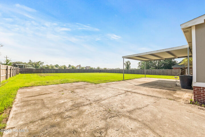 Property Photo: 1011 Florence Drive LA 70517