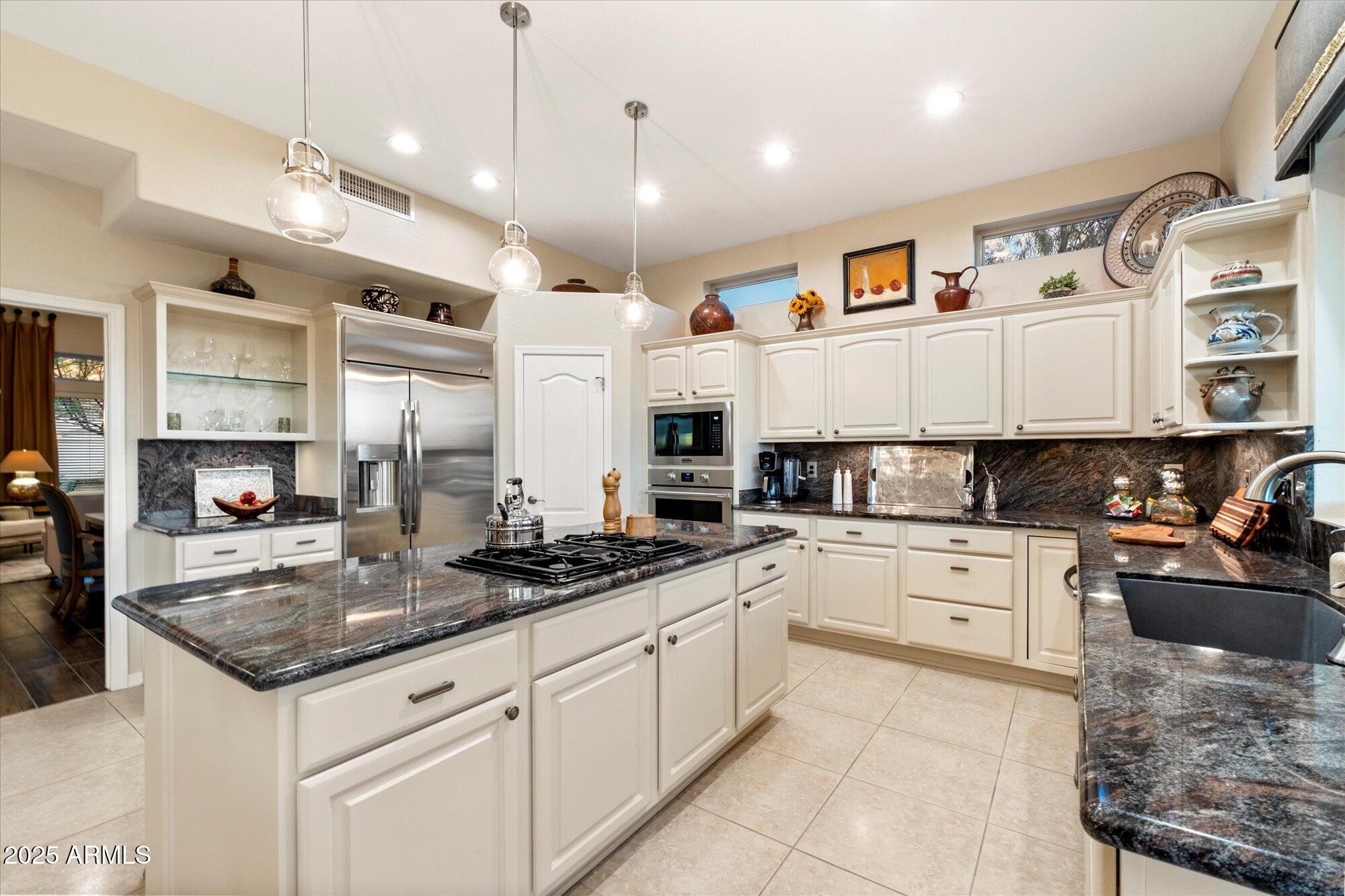Property Photo: 3804 N Red Sky Circle AZ 85207