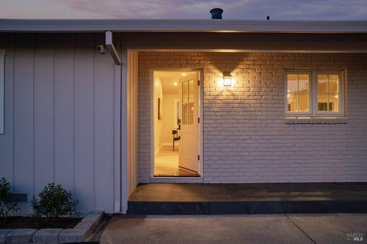 Property Photo: 4005 Burnside Road CA 95472