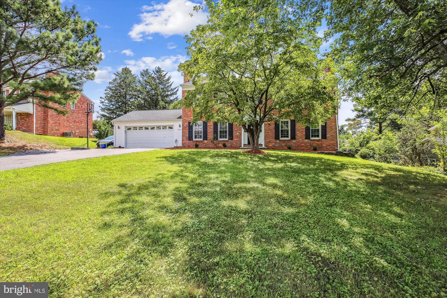 Property Photo:  24613 Marlboro Drive  MD 20872 