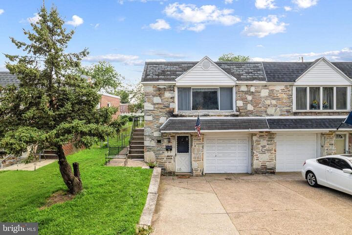 7018 Henry Avenue  Philadelphia PA 19128 photo