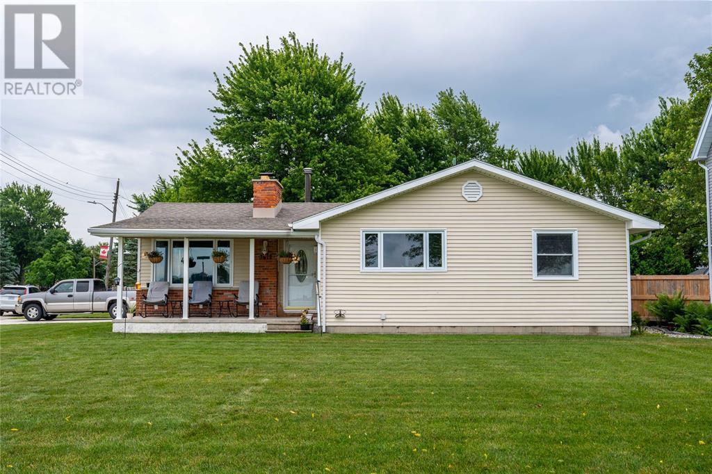 Property Photo:  3412 St.clair Parkway  ON N0P 2H0 