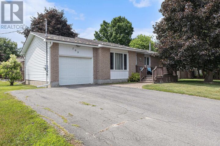 Photo de la propriété: 200 Grace Avenue ON K4R 1B4