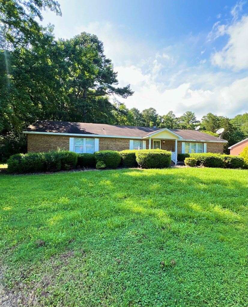 Property Photo: 6350 Lankford Hwy VA 23350