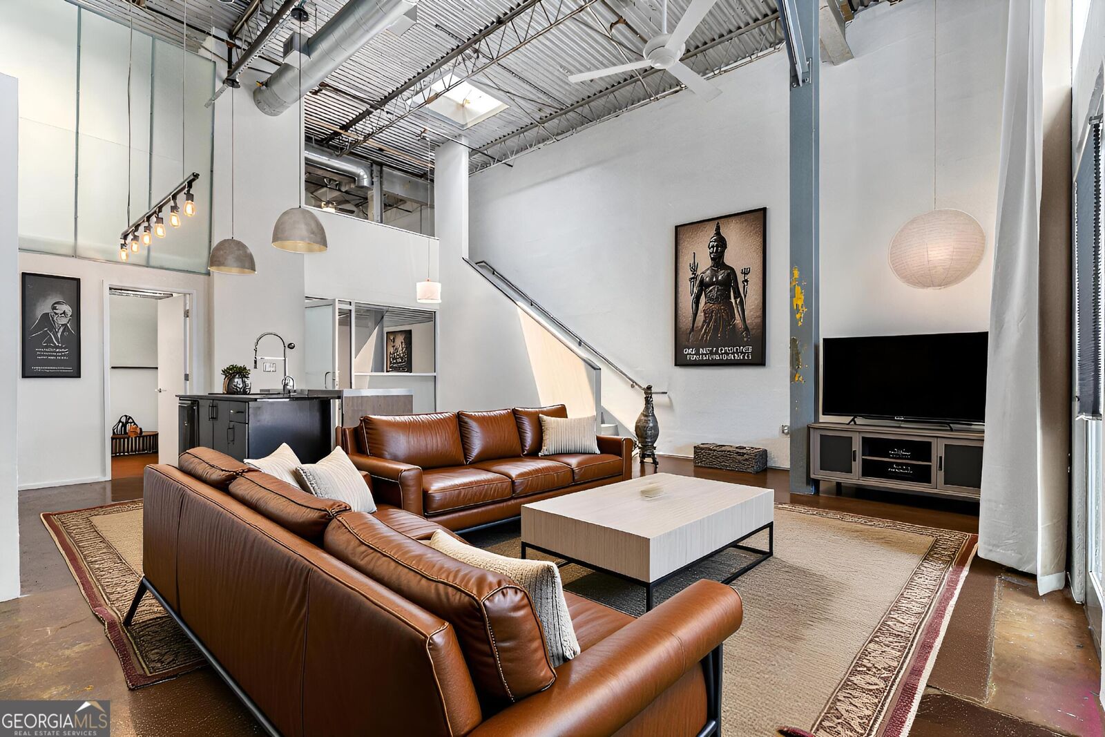 Property Photo: 195 Arizona Avenue NE 102 GA 30307