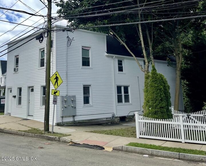 Property Photo:  212 Davis Avenue  CT 06830 