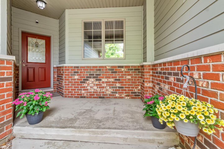 Property Photo:  824 Boxwood Drive  IN 46321 