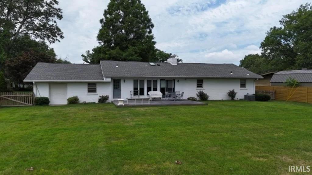 Property Photo: 720 S Meadow Road IN 47714