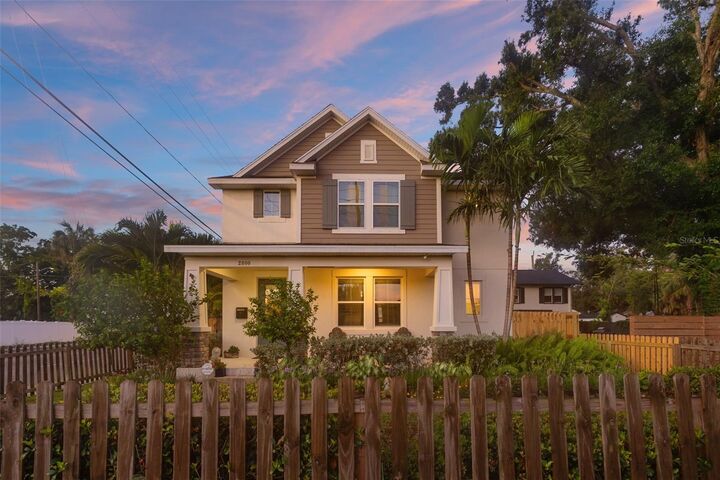 Property Photo: 2800 2nd Avenue S FL 33712