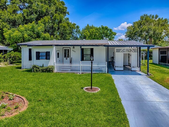 Property Photo:  605 Jason Drive  FL 32159 