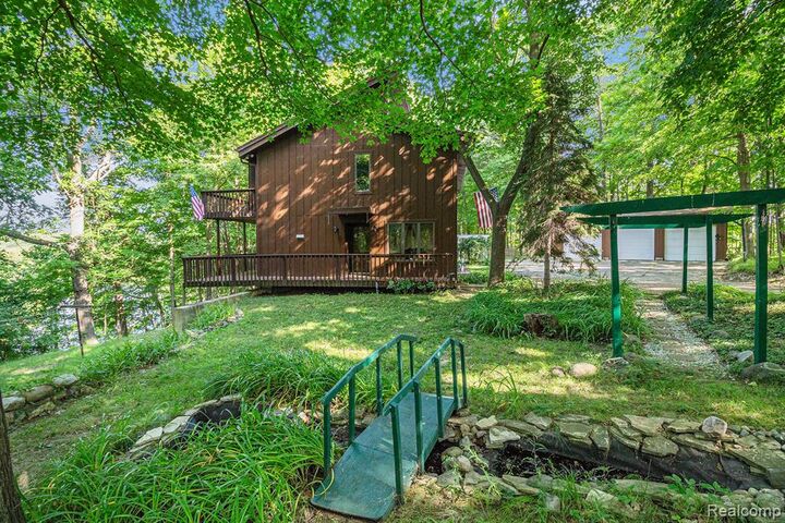 Property Photo: 5365 S Bancroft Road MI 48429 9142