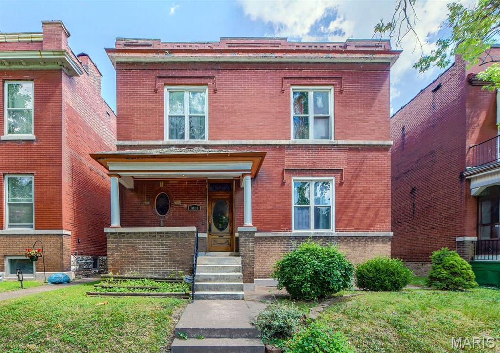 Property Photo: 3001 Victor Street MO 63118