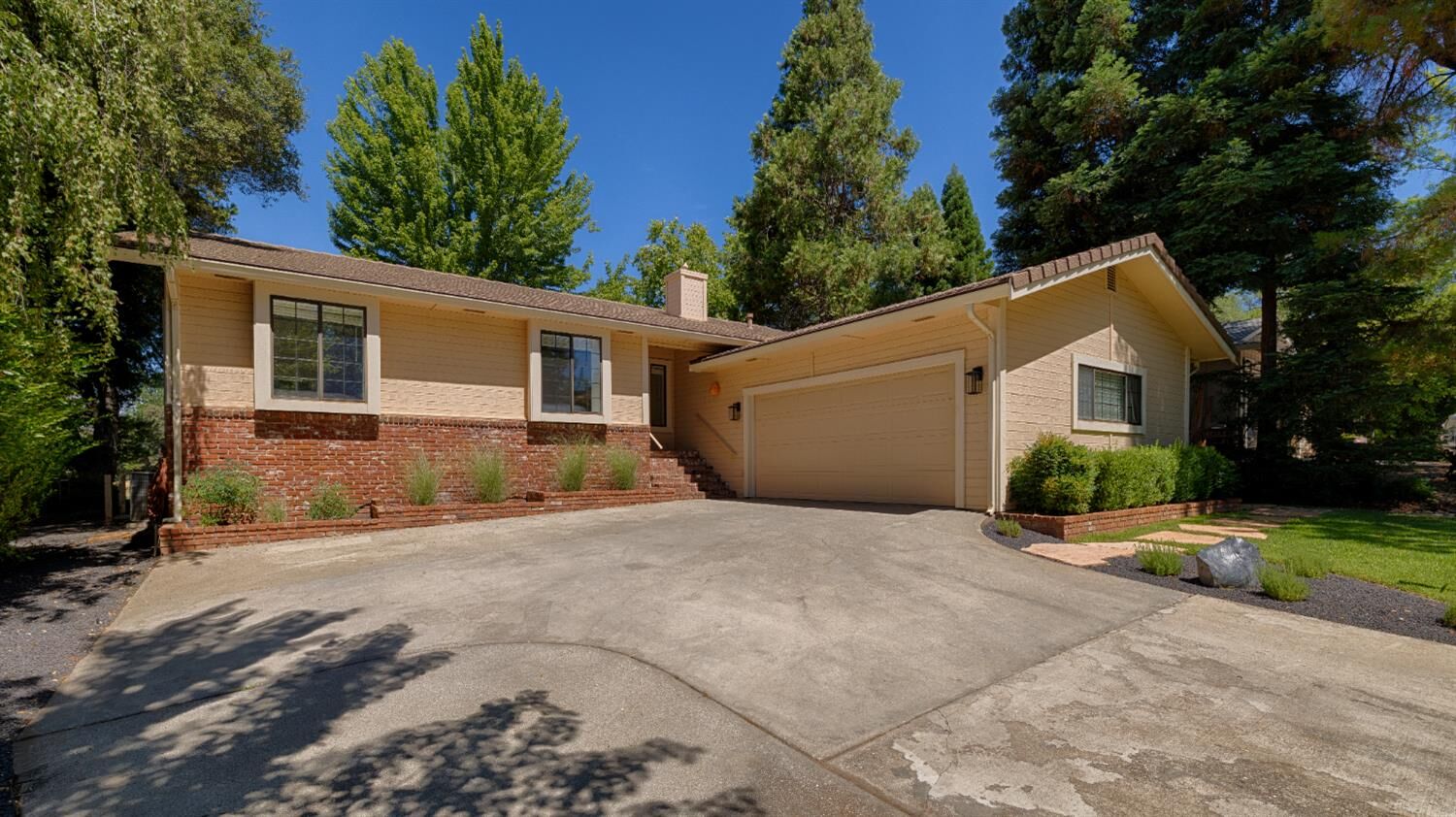 Property Photo:  13391 Torrey Pines Drive  CA 95602 