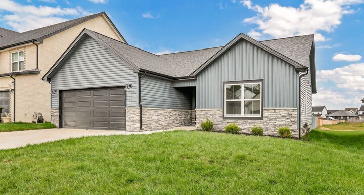 Property Photo: 555 Ayden Ln TN 37042