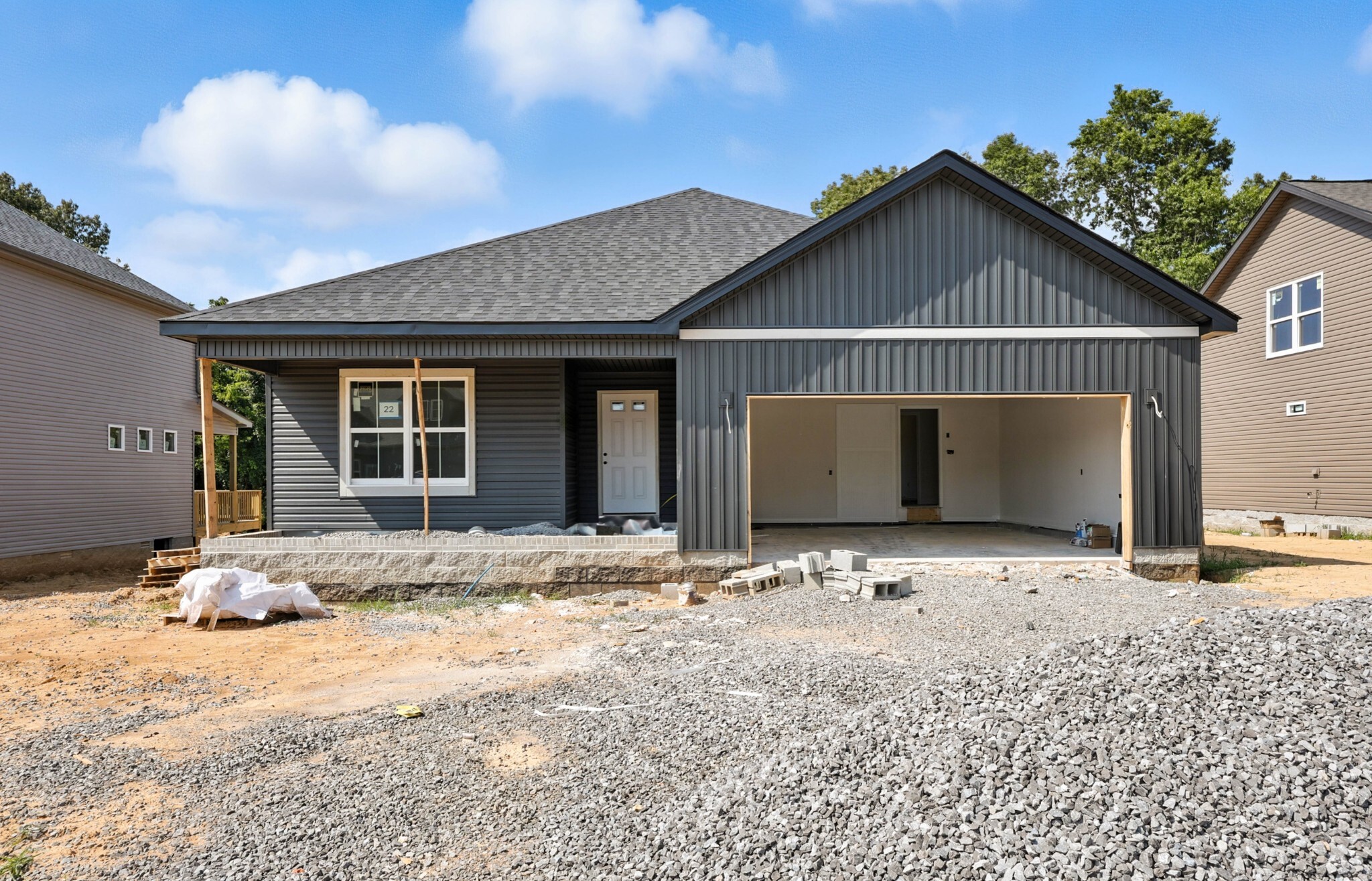 Property Photo: 476 Herman Dr TN 37042