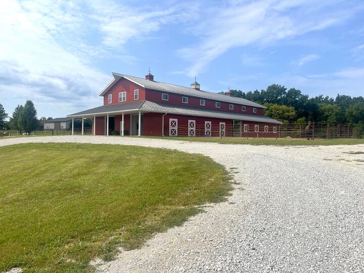 Property Photo: 8945 Highway A MO 64601
