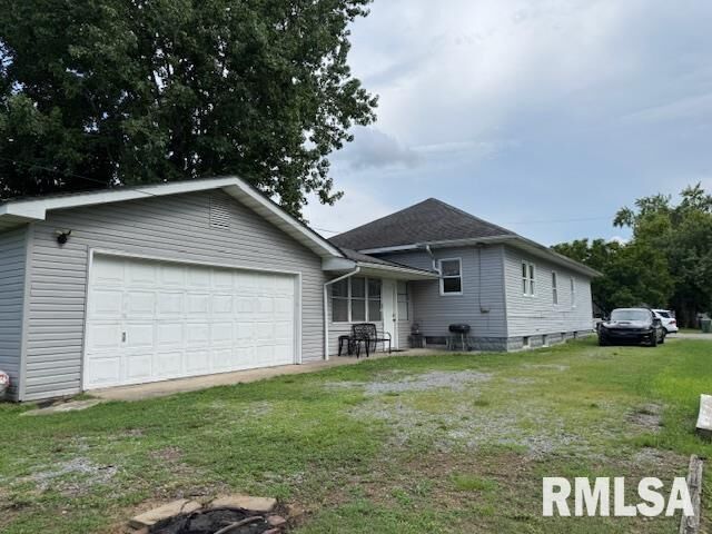 Property Photo:  906 E Carter Street  IL 62959 