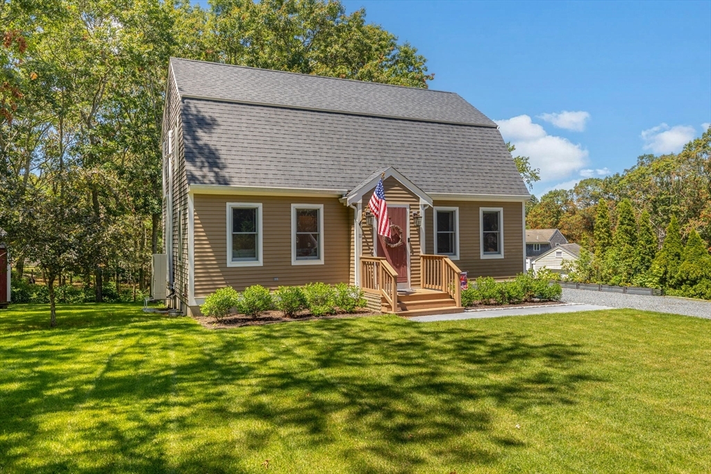Property Photo:  11 Deer Hollow Rd  MA 02644 