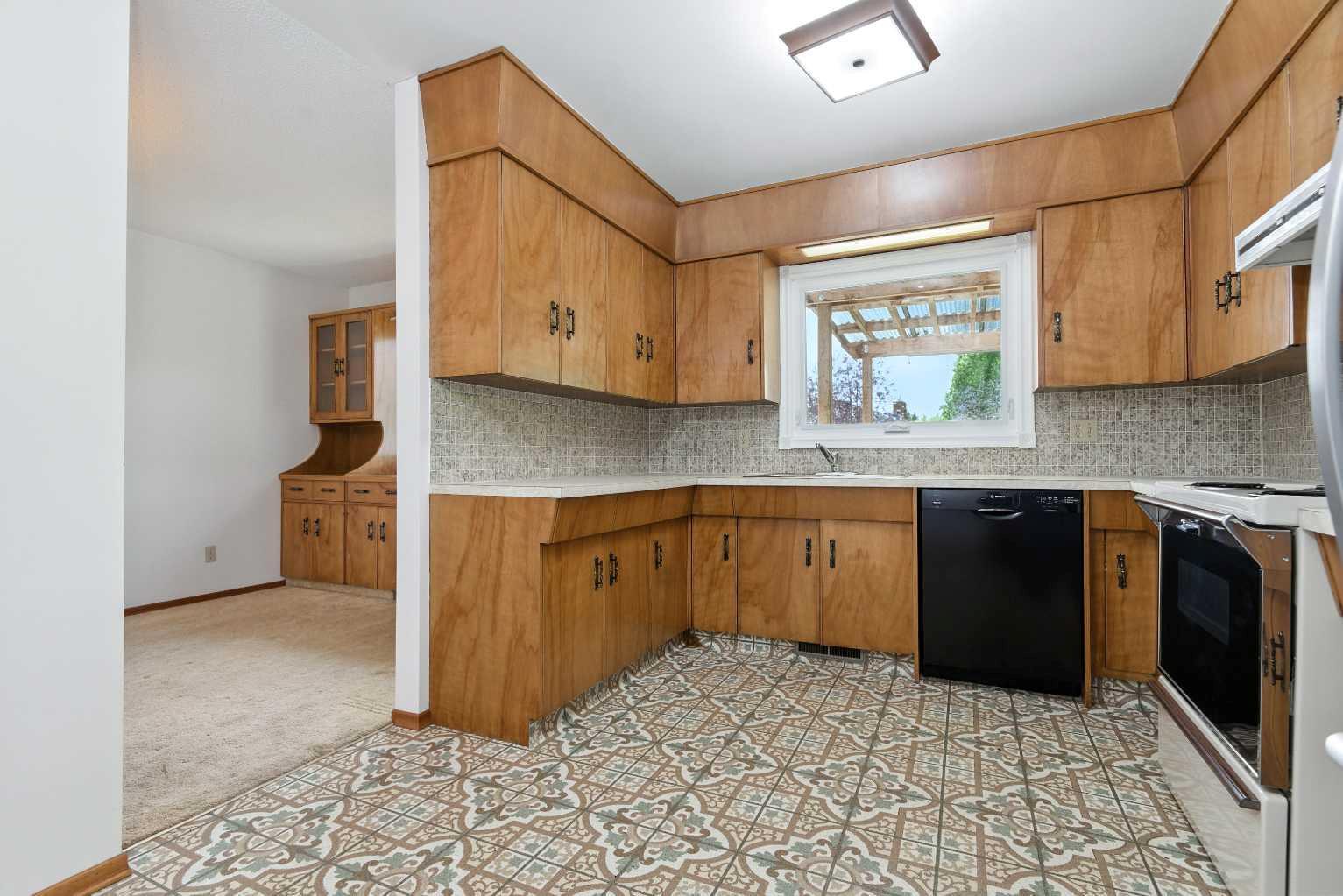 Photo de la propriété:  16 Arb Close  AB T4R 1E8 