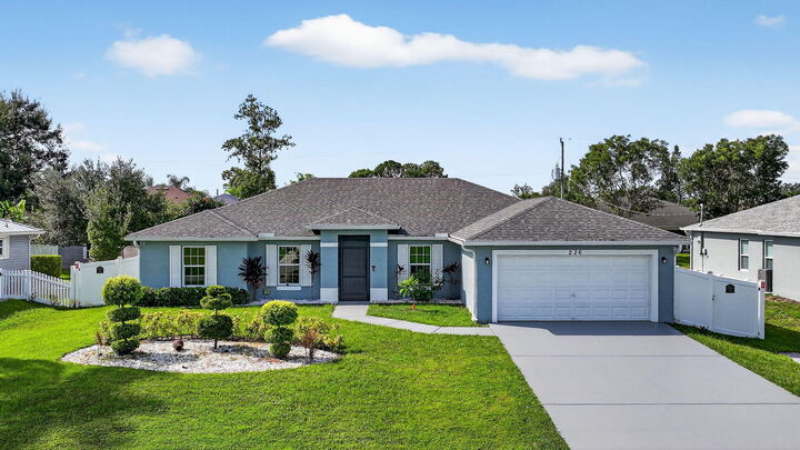 226 SW Starfish Avenue  Port Saint Lucie FL 34984 photo