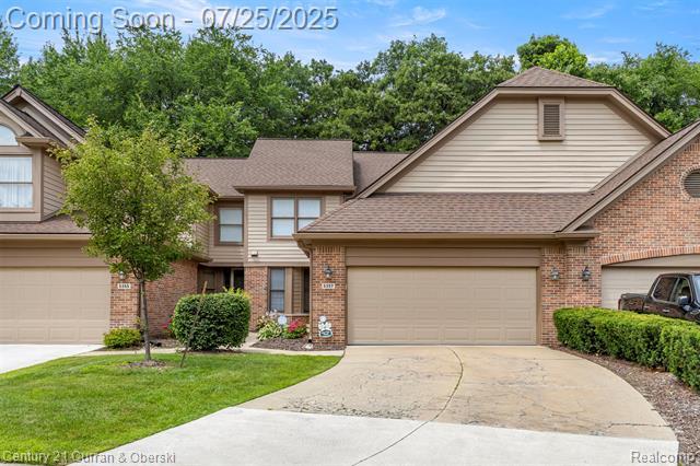 Property Photo: 5357 Royal Vale Lane MI 48126