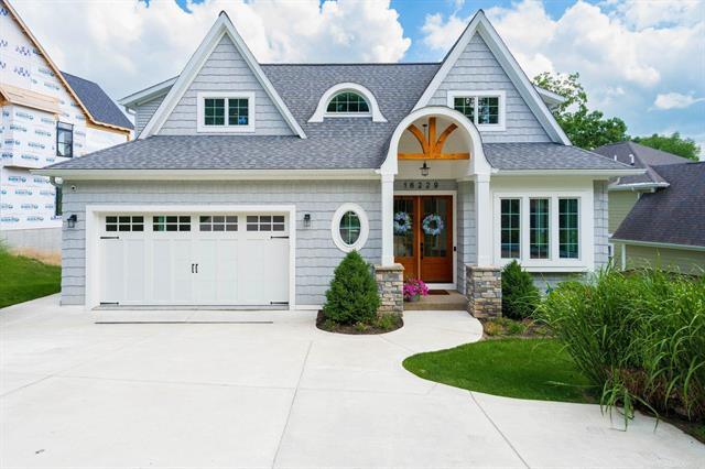 Property Photo:  16229 Knobhill Drive  MI 48451 