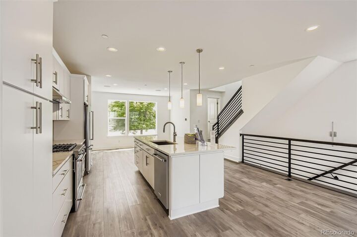 Property Photo:  10886 E Hinsdale Circle  CO 80112 