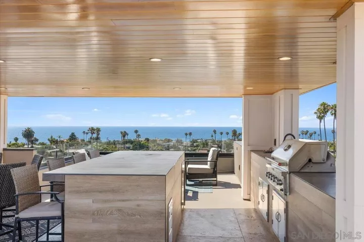 Property Photo: 4515 Tivoli St CA 92107