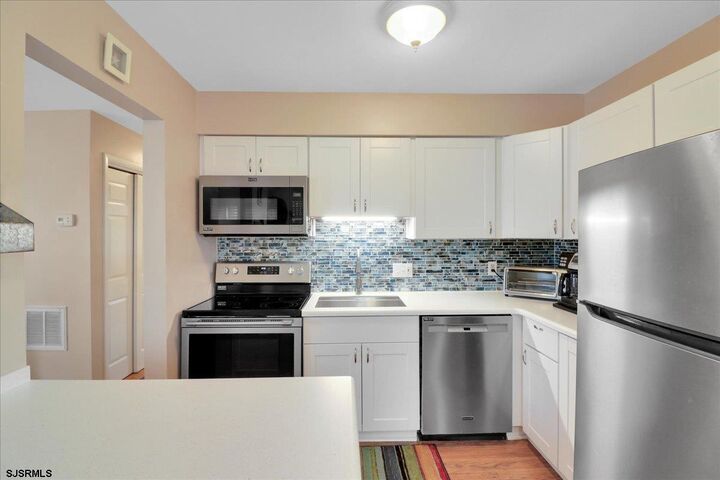 Property Photo:  3432 Haven Ave # I Ave I  NJ 08226 