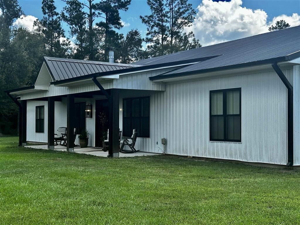 Property Photo: 603 Route 66 Road LA 70633