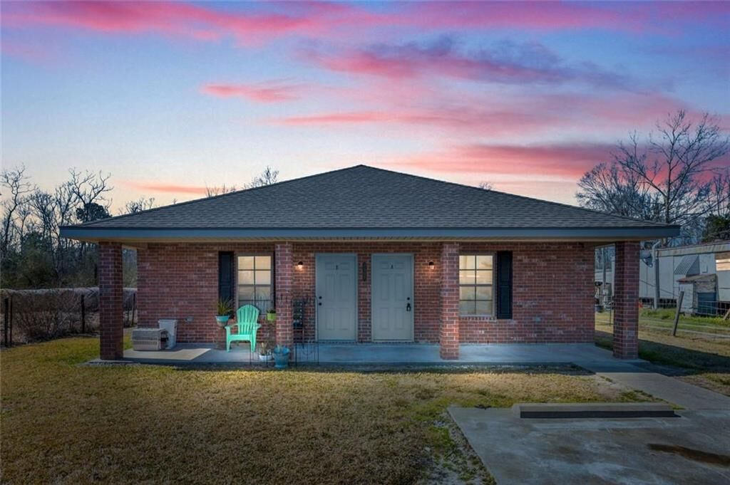 Property Photo:  3332 Carver Road A&B  LA 70615 