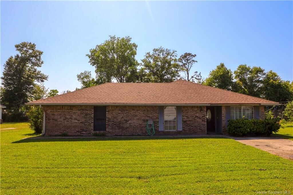 Property Photo:  2525 Davis Road  LA 70669 