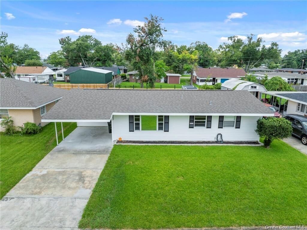 Property Photo:  3550 McKinley Street  LA 70607 