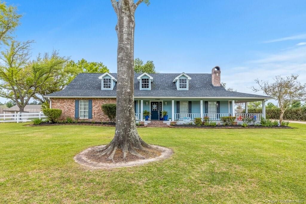 Property Photo:  7208 Burgundy Drive  LA 70605 