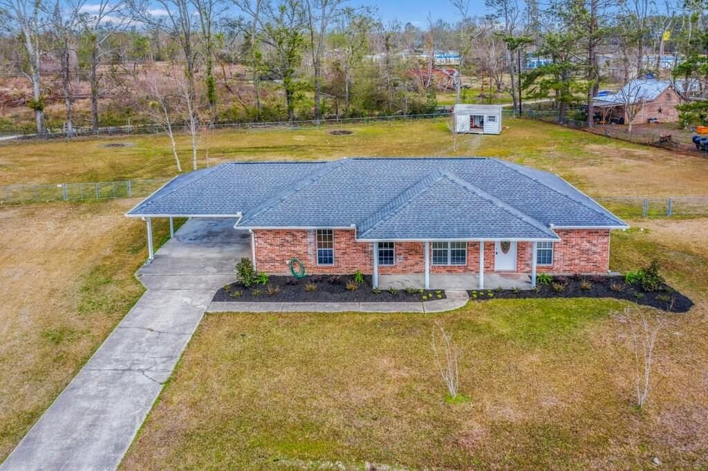 Property Photo: 248 Cob Circle LA 70611