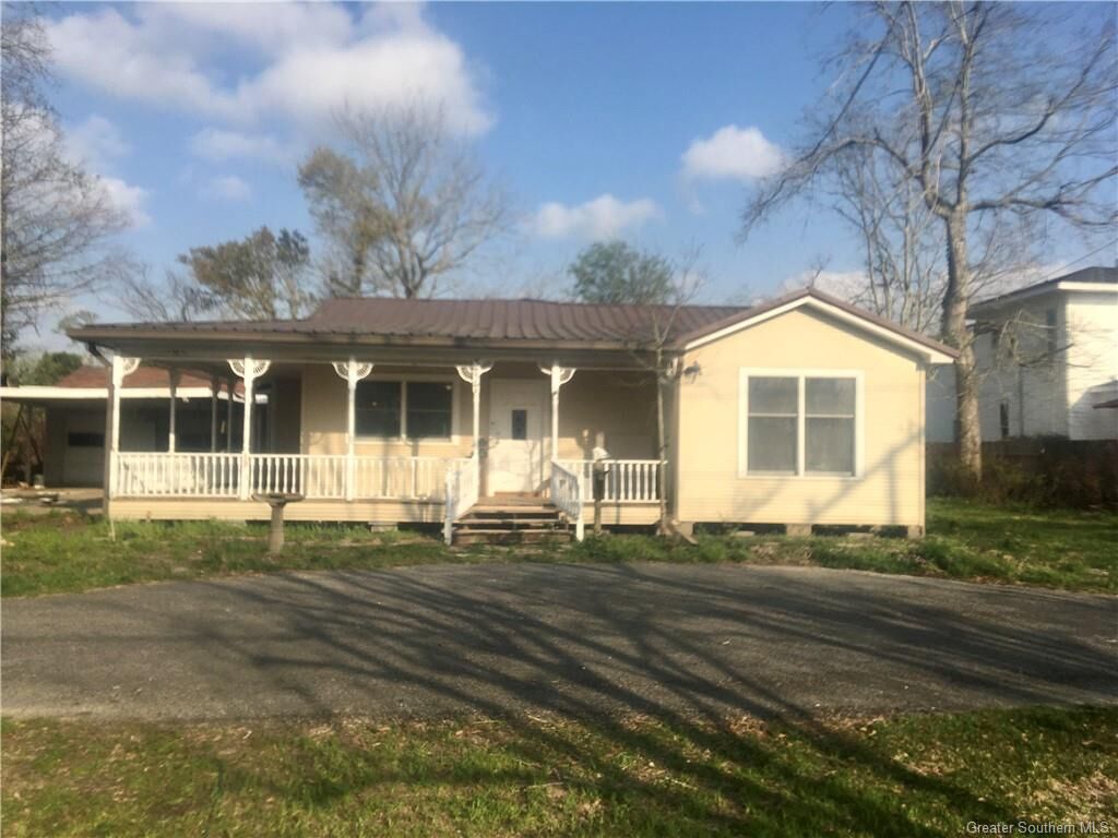 Property Photo:  3717 Lake Street  LA 70605 