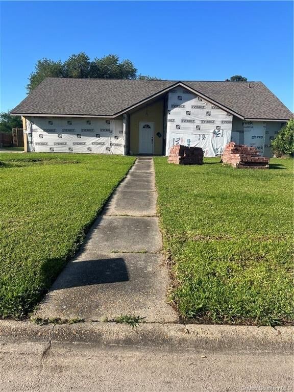 Property Photo:  1307 Wedgewood Street  LA 70605 