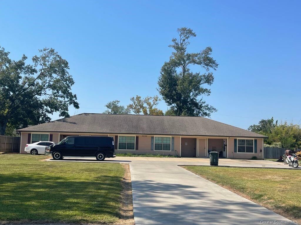 Property Photo: 2804 Hazel Street LA 70601