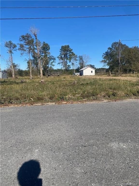 Property Photo:  207 Thicket Road  LA 70663 