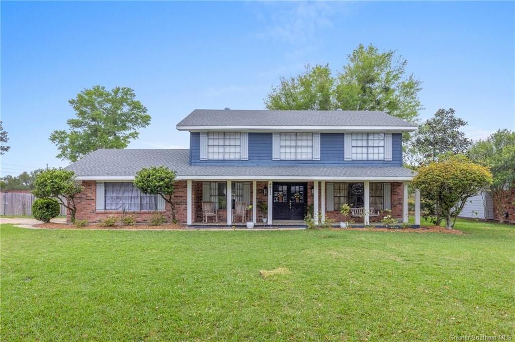 Property Photo: 4812 W Quail Hollow Drive W LA 70605