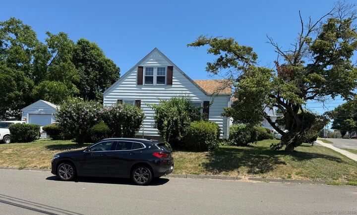Property Photo:  202 Canaan Road  CT 06614 