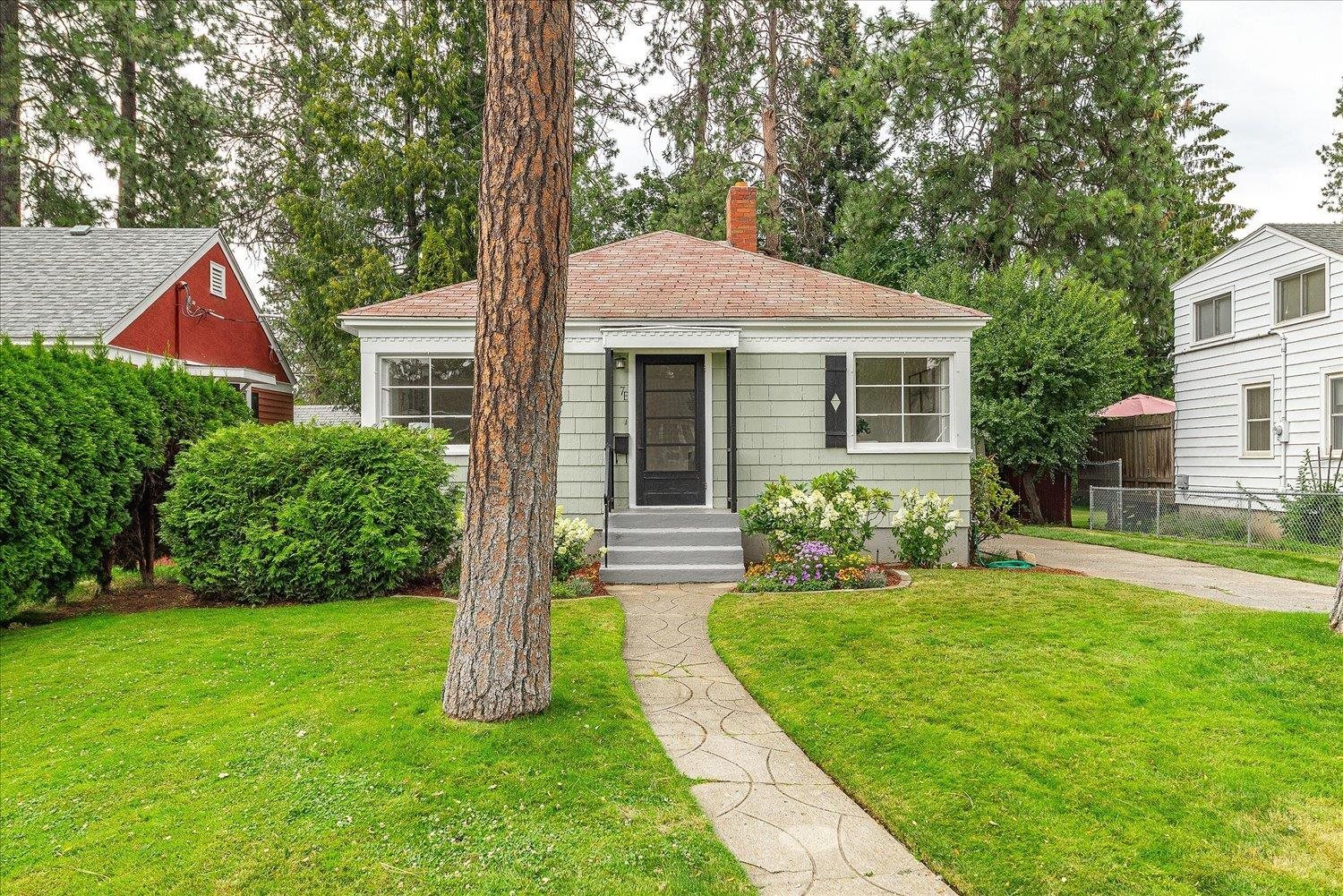 Property Photo:  7 E 34th Ave  WA 99203 