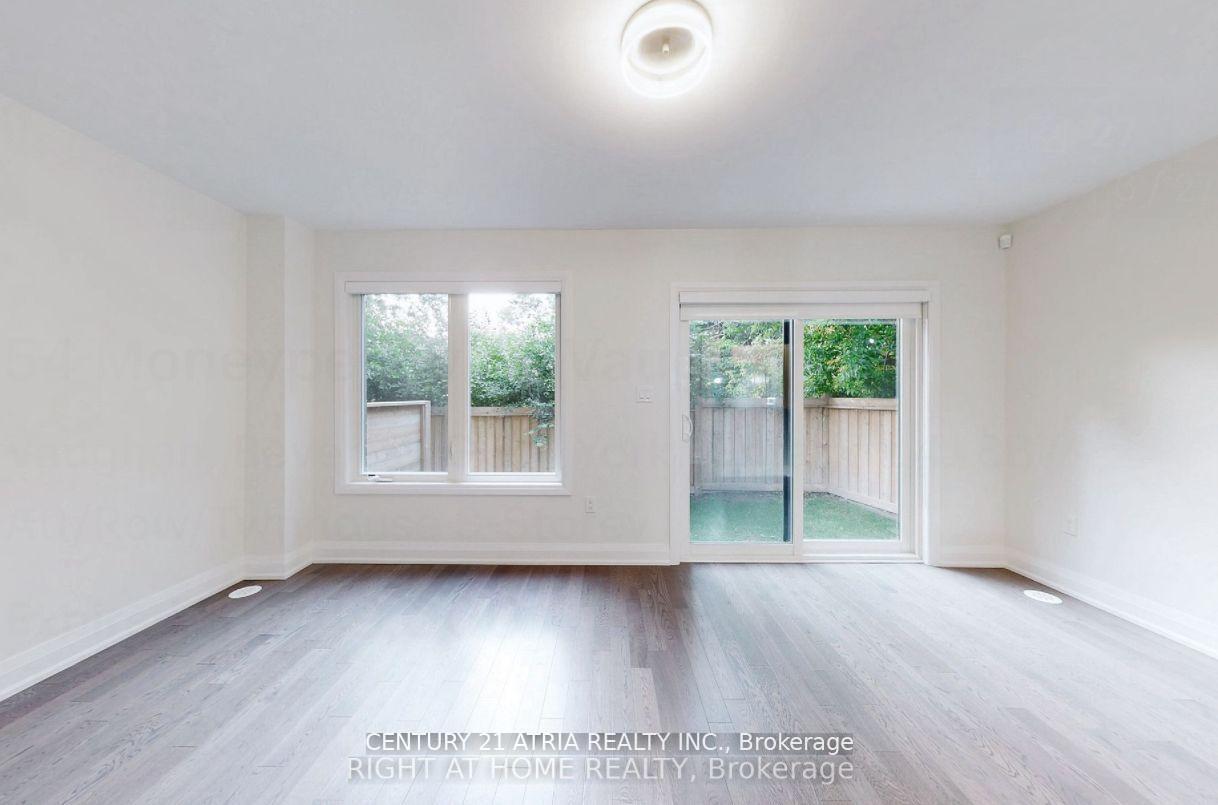 Property Photo:  54 Moneypenny Place  ON L4J 8B7 