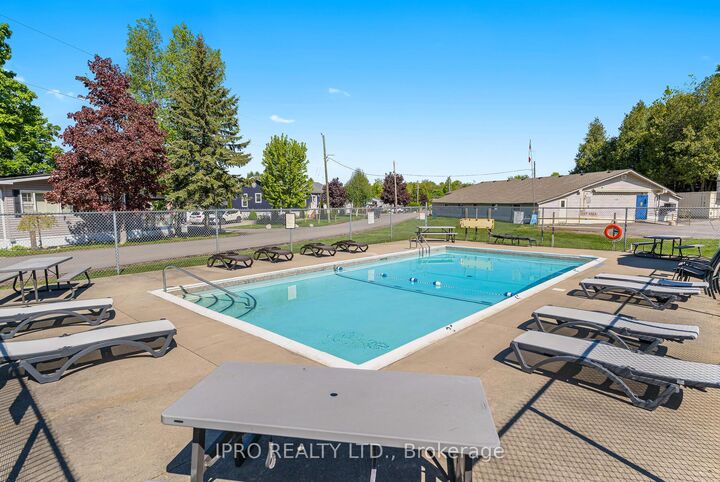 Property Photo:  2 Trillium Beach Drive  ON N0B 2J0 