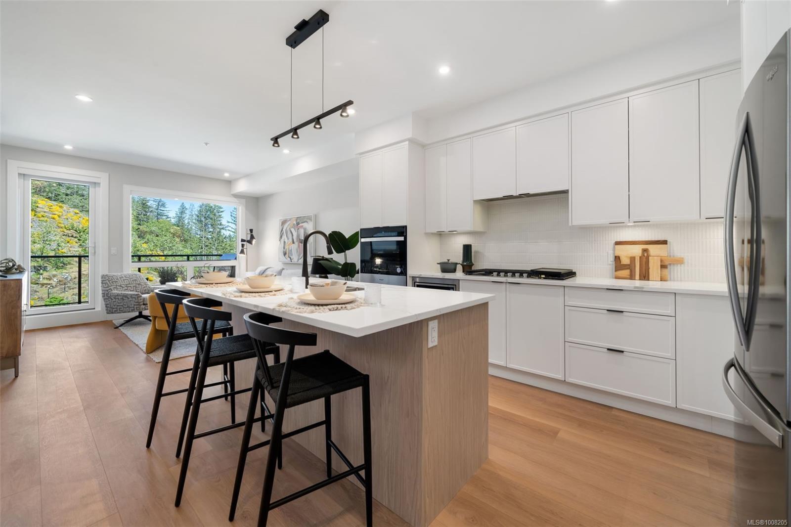 Property Photo:  1810 Selenite Pl 507  BC V9B 7E2 