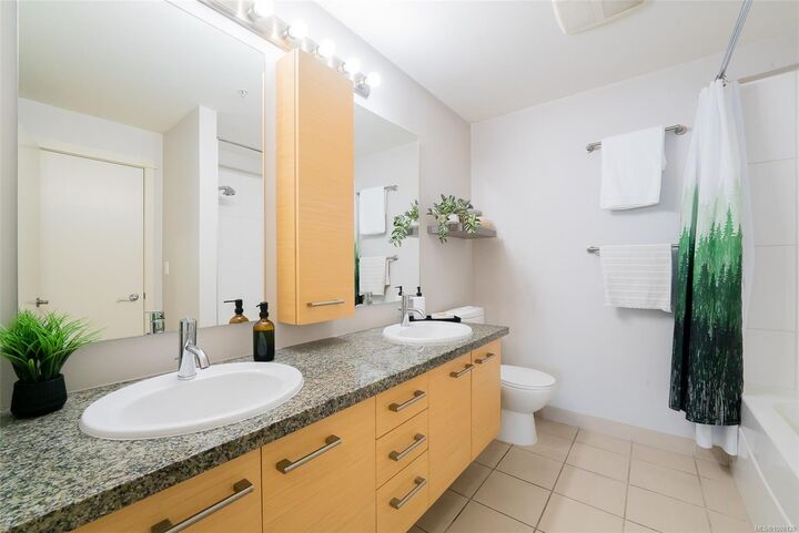Property Photo: 38 Front St 208 BC V9R 0B8