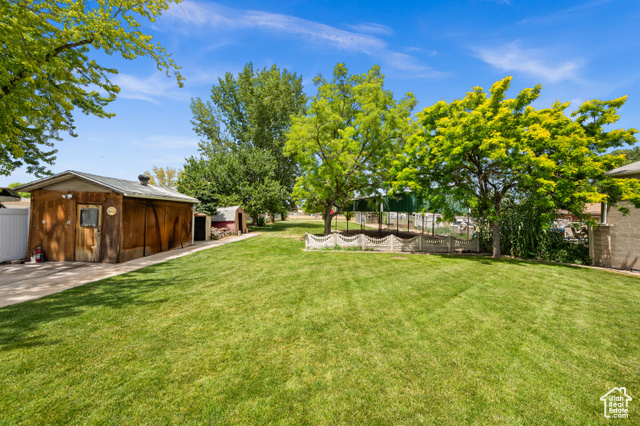 Property Photo: 2082 W 7125 S UT 84084