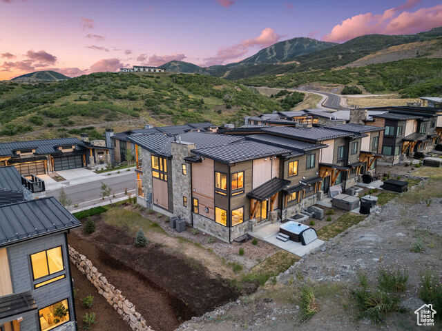 Property Photo: 1936 W Dotterel Cir UT 84032