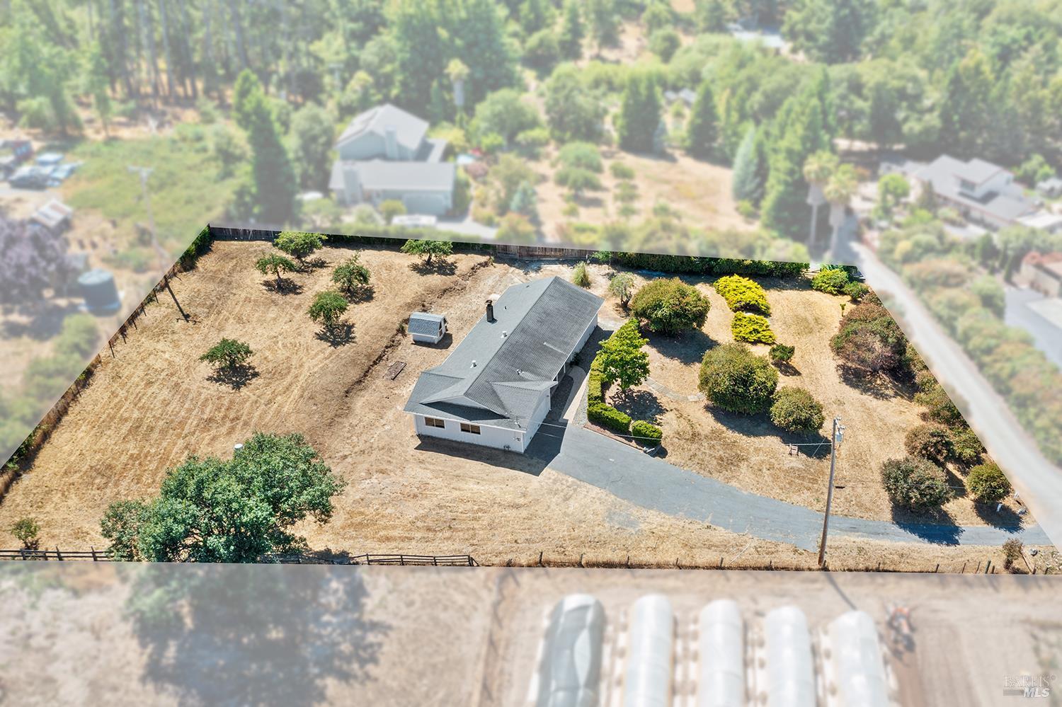 Property Photo: 318 Sparkes Road CA 95472
