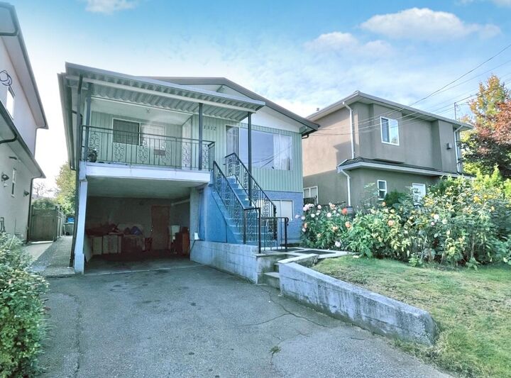 Property Photo: 1312 E 28th Avenue BC V5V 2R1